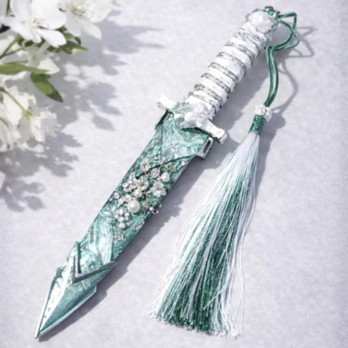 Midnight Dagger™